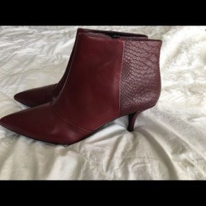 Kenneth Cole burgundy booties